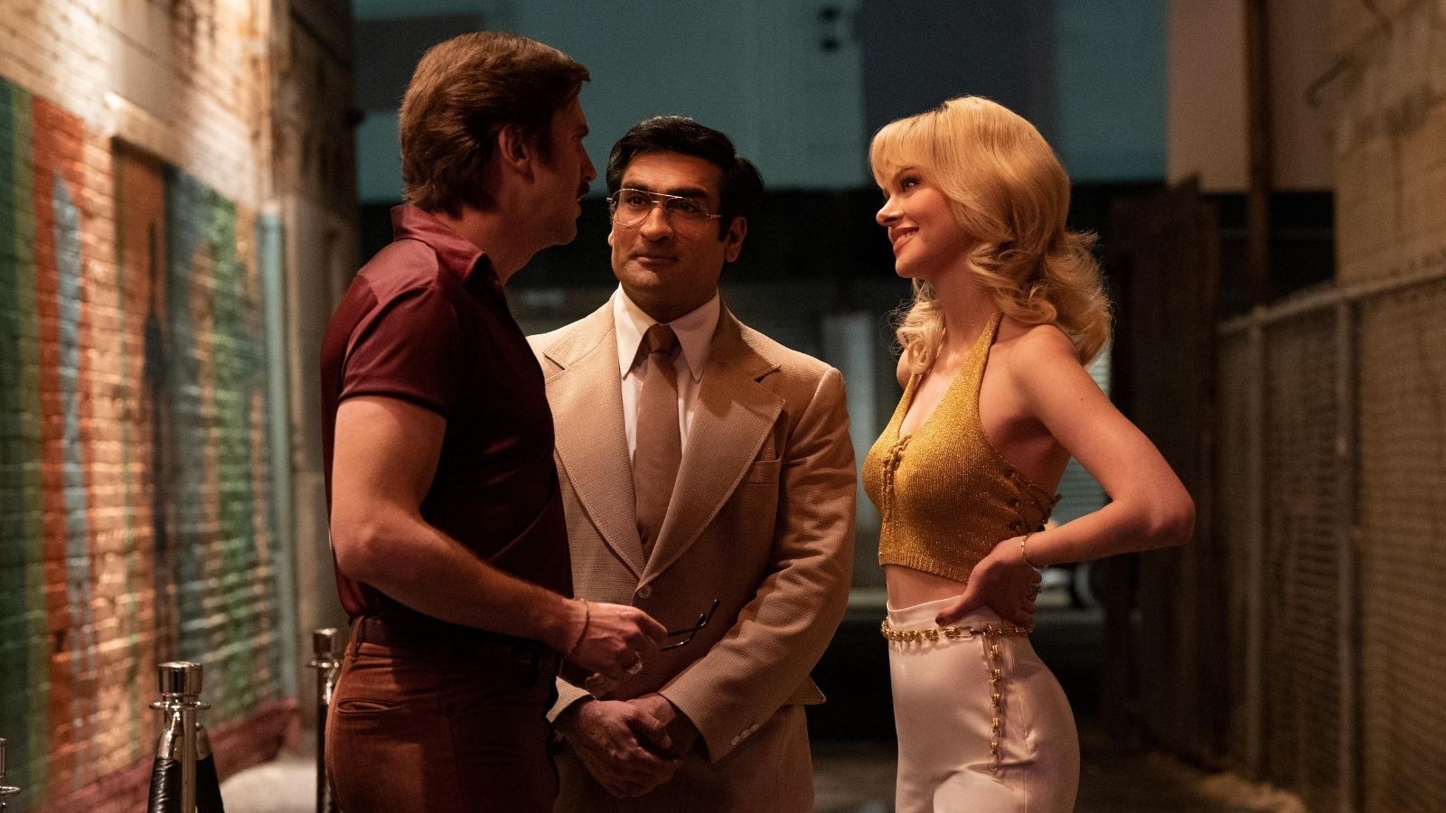 Kumail Nanjiani and Nicola Peltz as Steve and Dorothy in Welcome to Chippendales on ITVX