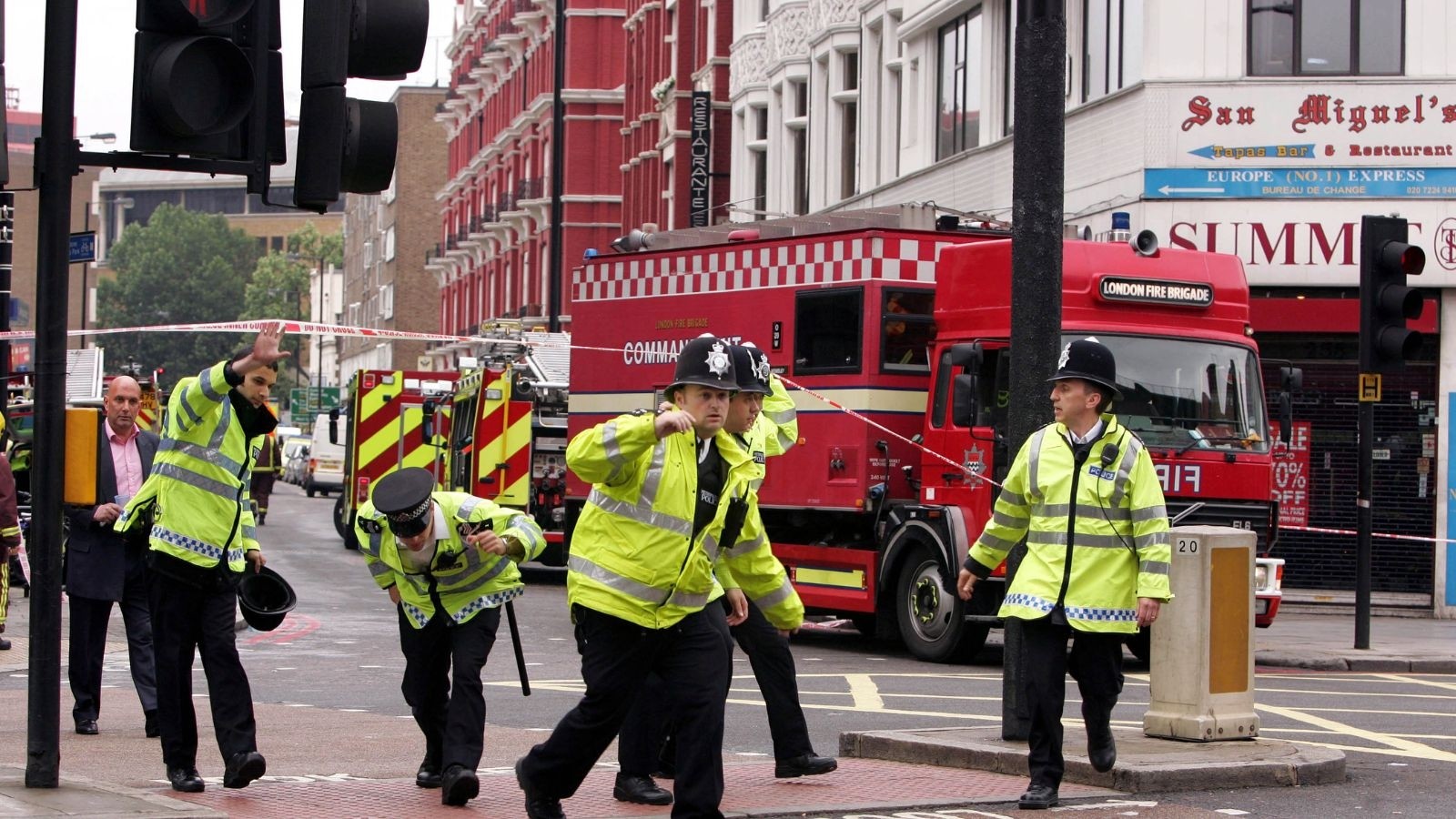 Shoot to Kill: Terror on the Tube